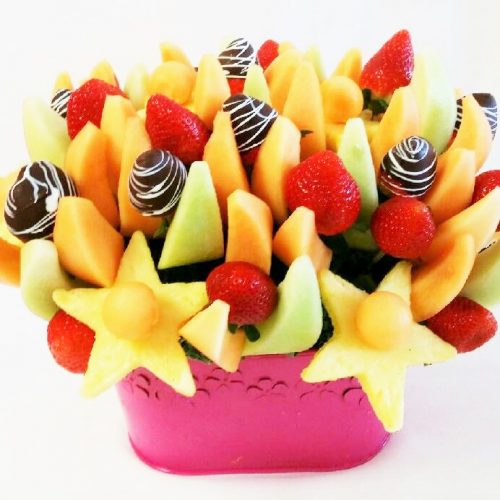 Fruity Delight W/Chocolate dipped strawberries.